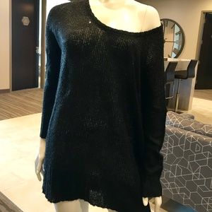 New! J&J Caviar Reuben Allover Sequin BlaSwearter